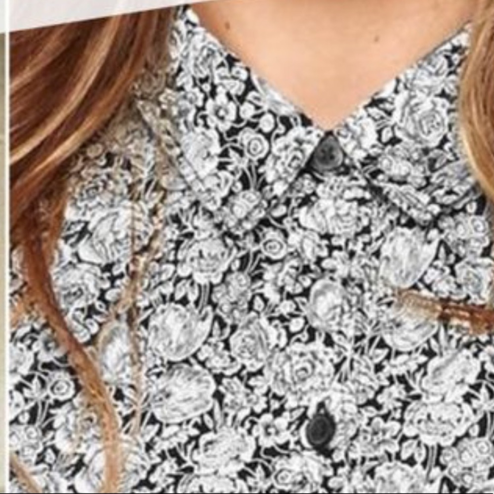 Gap Button-down shirt